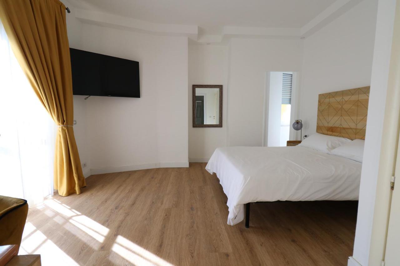 Domino Hotel Turin Luaran gambar